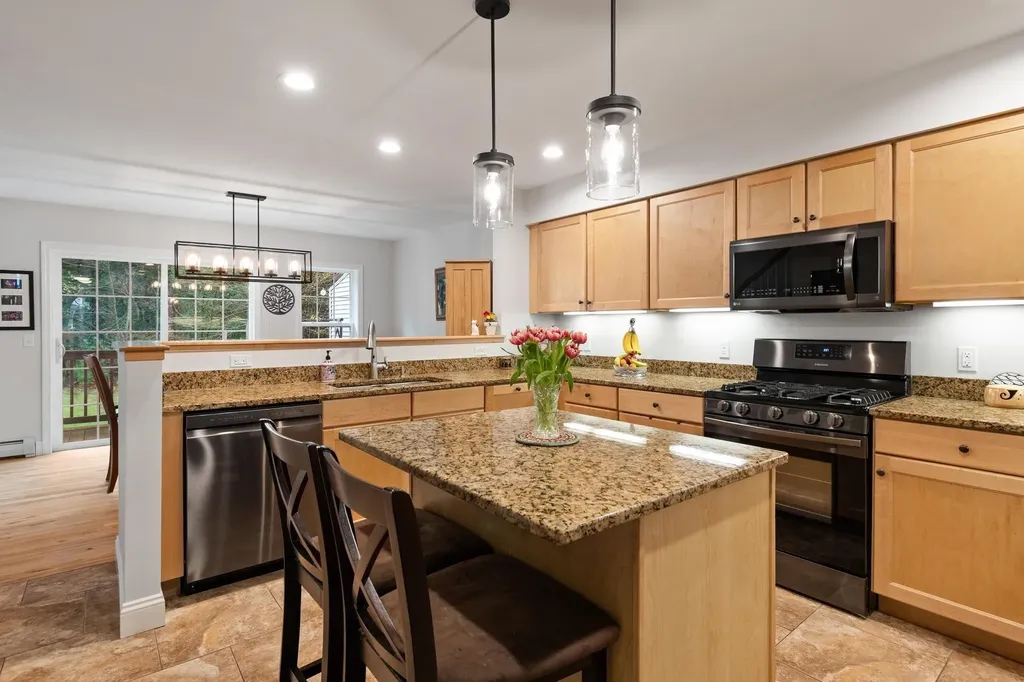 47 Lavoie Drive Essex Junction VT 05452