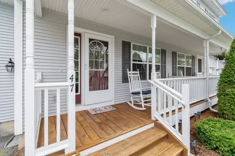 47 Lavoie Drive Essex Junction VT 05452