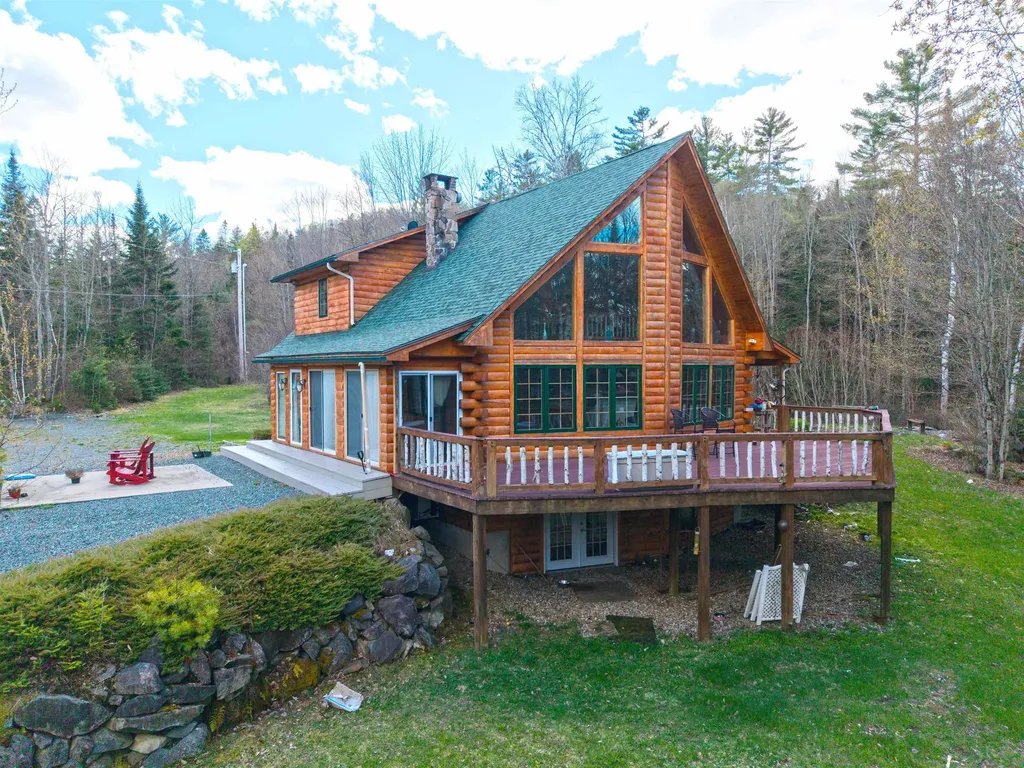 1988 Hudson Road Waterford VT 05848