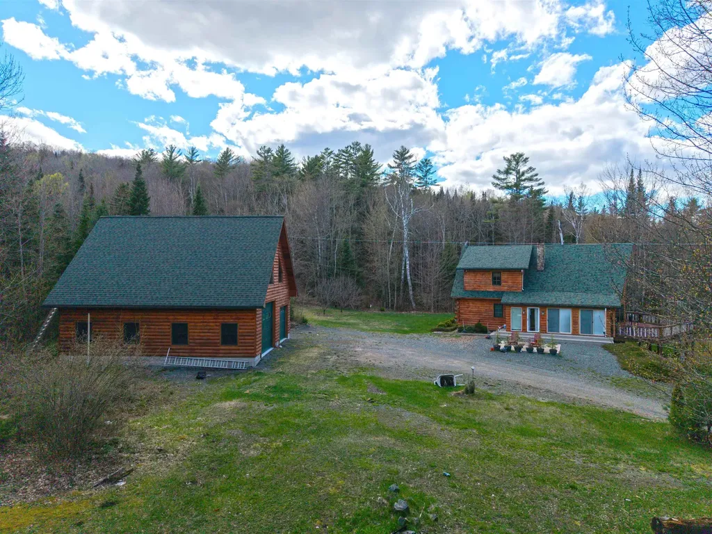 1988 Hudson Road Waterford VT 05848