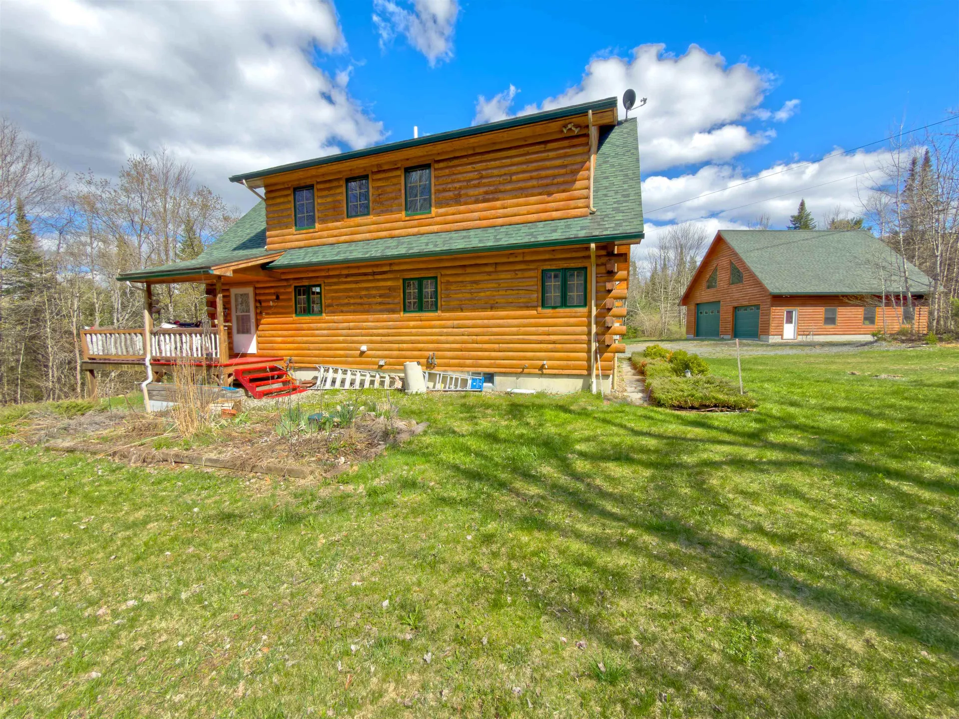 1988 Hudson Road Waterford VT 05848