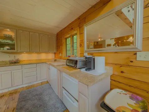 1988 Hudson Road Waterford VT 05848