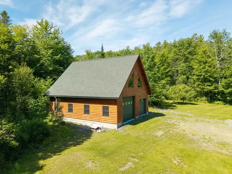 1988 Hudson Road Waterford VT 05848