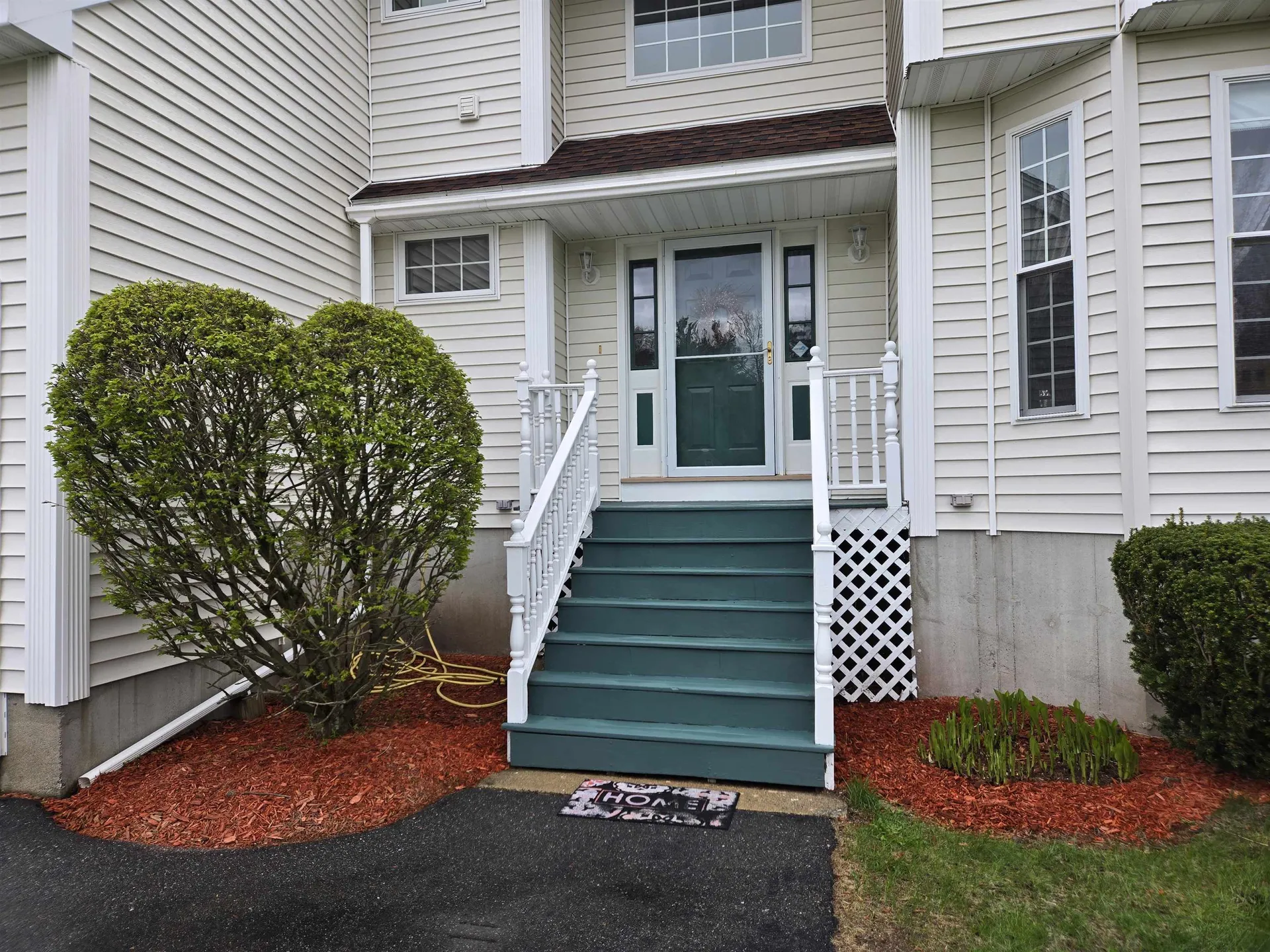 4 Jennifer Drive Pelham NH 03076