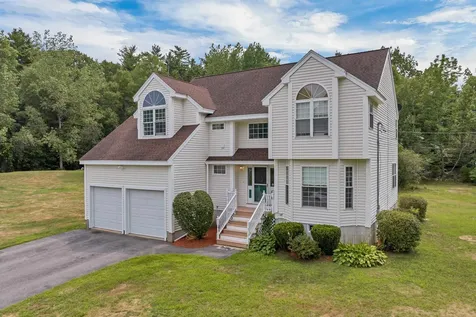 4 Jennifer Drive Pelham NH 03076