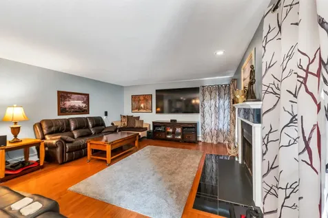 4 Jennifer Drive Pelham NH 03076