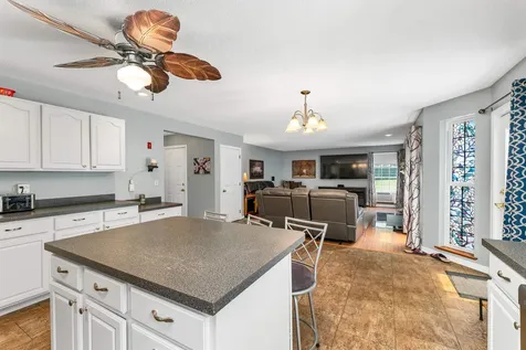 4 Jennifer Drive Pelham NH 03076