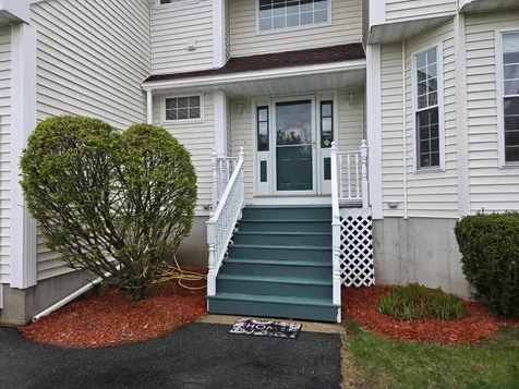 4 Jennifer Drive Pelham NH 03076