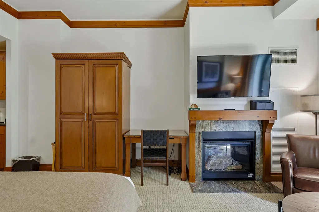 7412 Mountain Road Stowe VT 05672