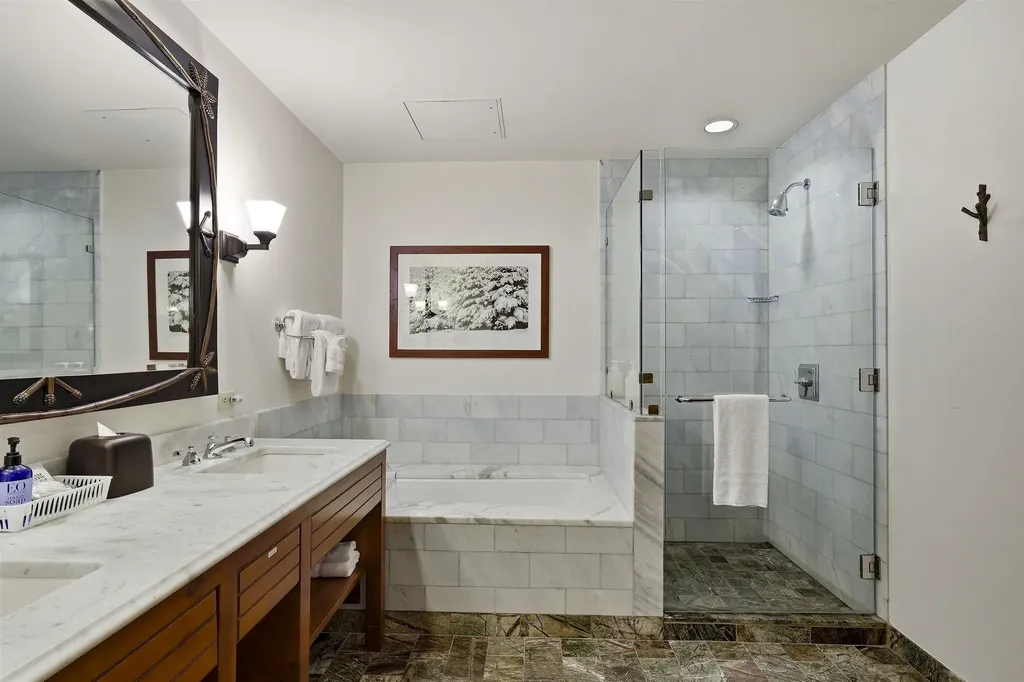 7412 Mountain Road Stowe VT 05672