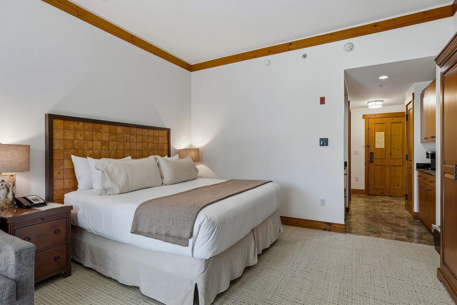 7412 Mountain Road Stowe VT 05672