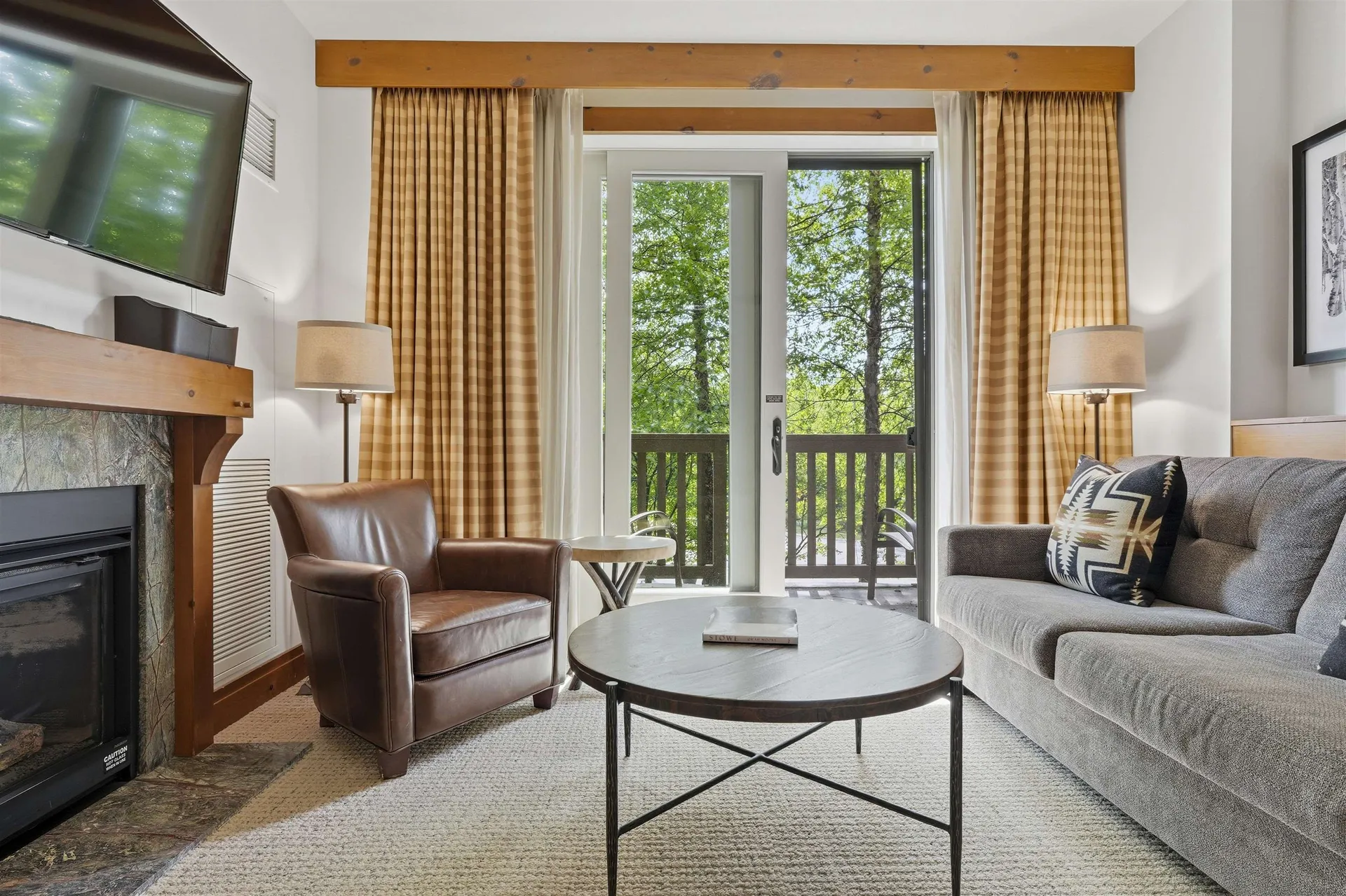 7412 Mountain Road Stowe VT 05672