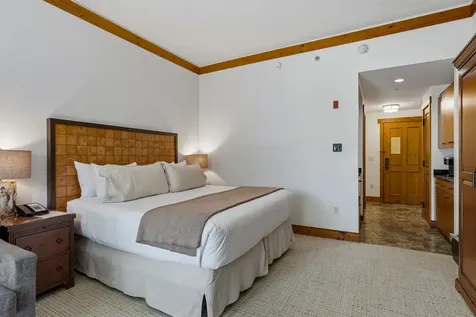 7412 Mountain Road Stowe VT 05672