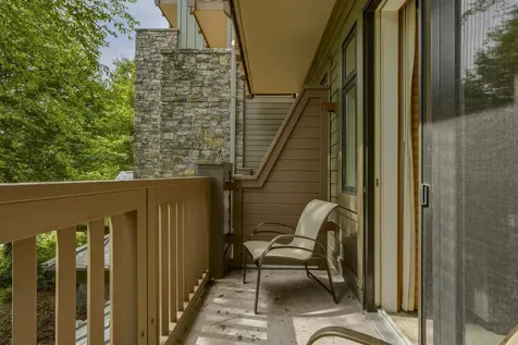 7412 Mountain Road Stowe VT 05672