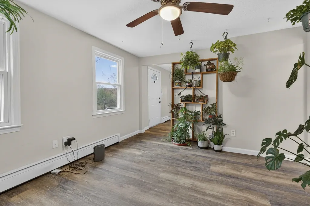 172 Warner Hill Road Derry NH 03038