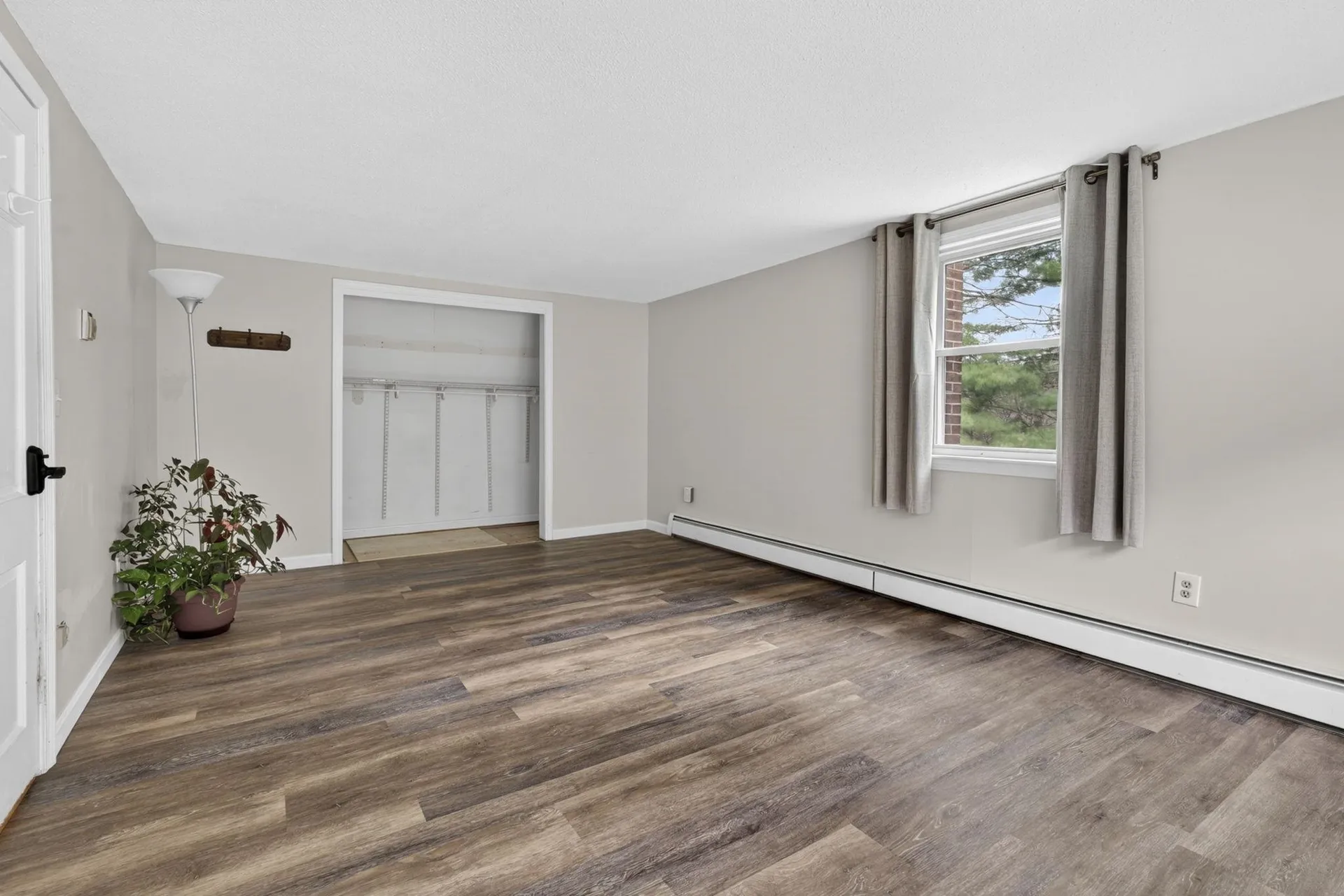 172 Warner Hill Road Derry NH 03038