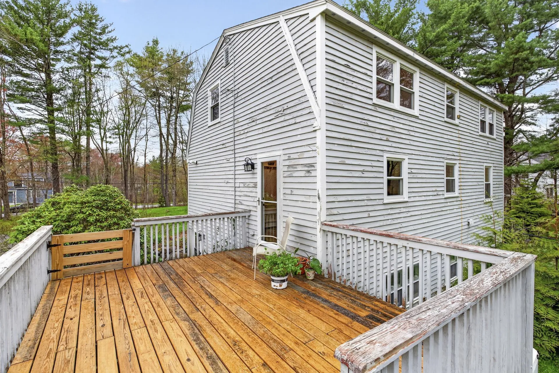 172 Warner Hill Road Derry NH 03038