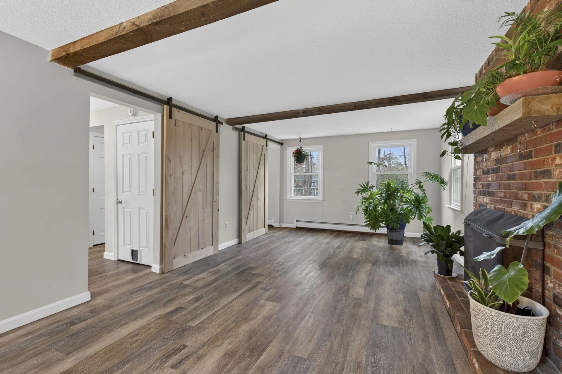 172 Warner Hill Road Derry NH 03038