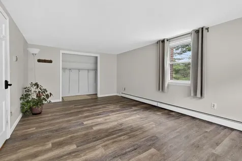 172 Warner Hill Road Derry NH 03038