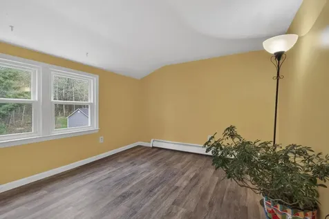 172 Warner Hill Road Derry NH 03038