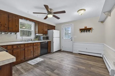 172 Warner Hill Road Derry NH 03038