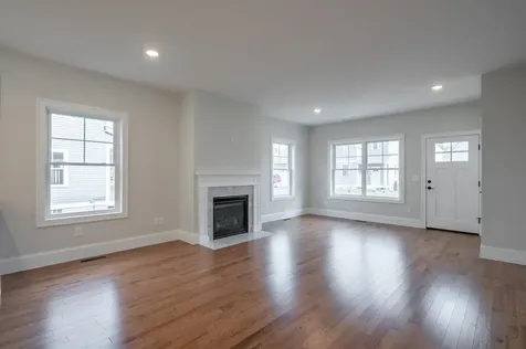 38 Wilderness Drive Nashua NH 03062