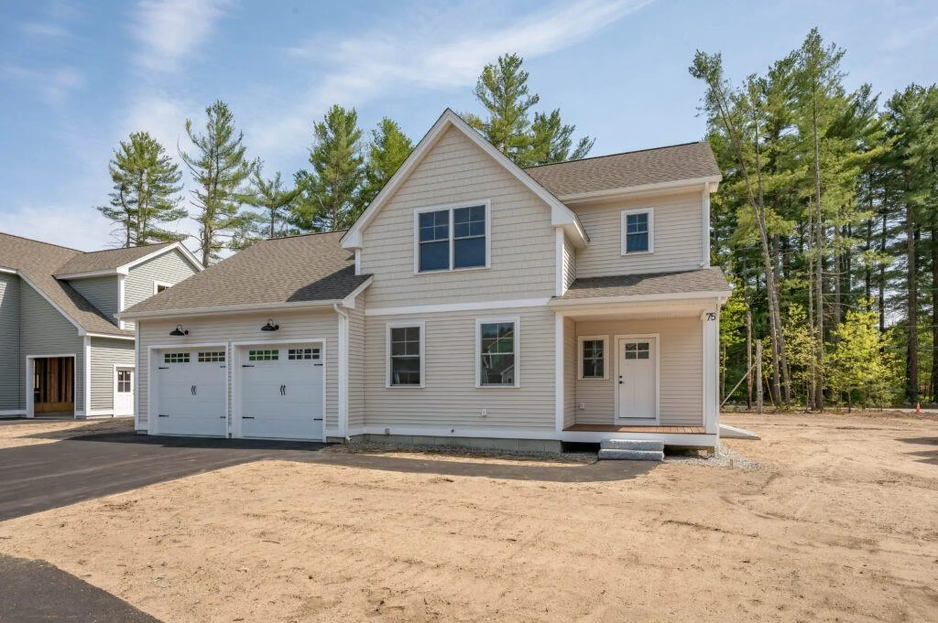 3 Hikers Lane Nashua NH 03062