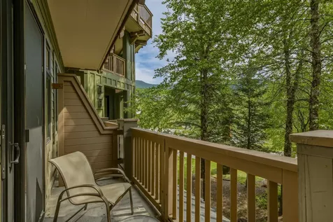 7412 Mountain Road Stowe VT 05672