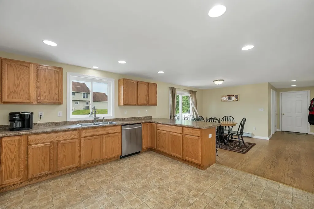 420 Old Rochester Road Somersworth NH 03878