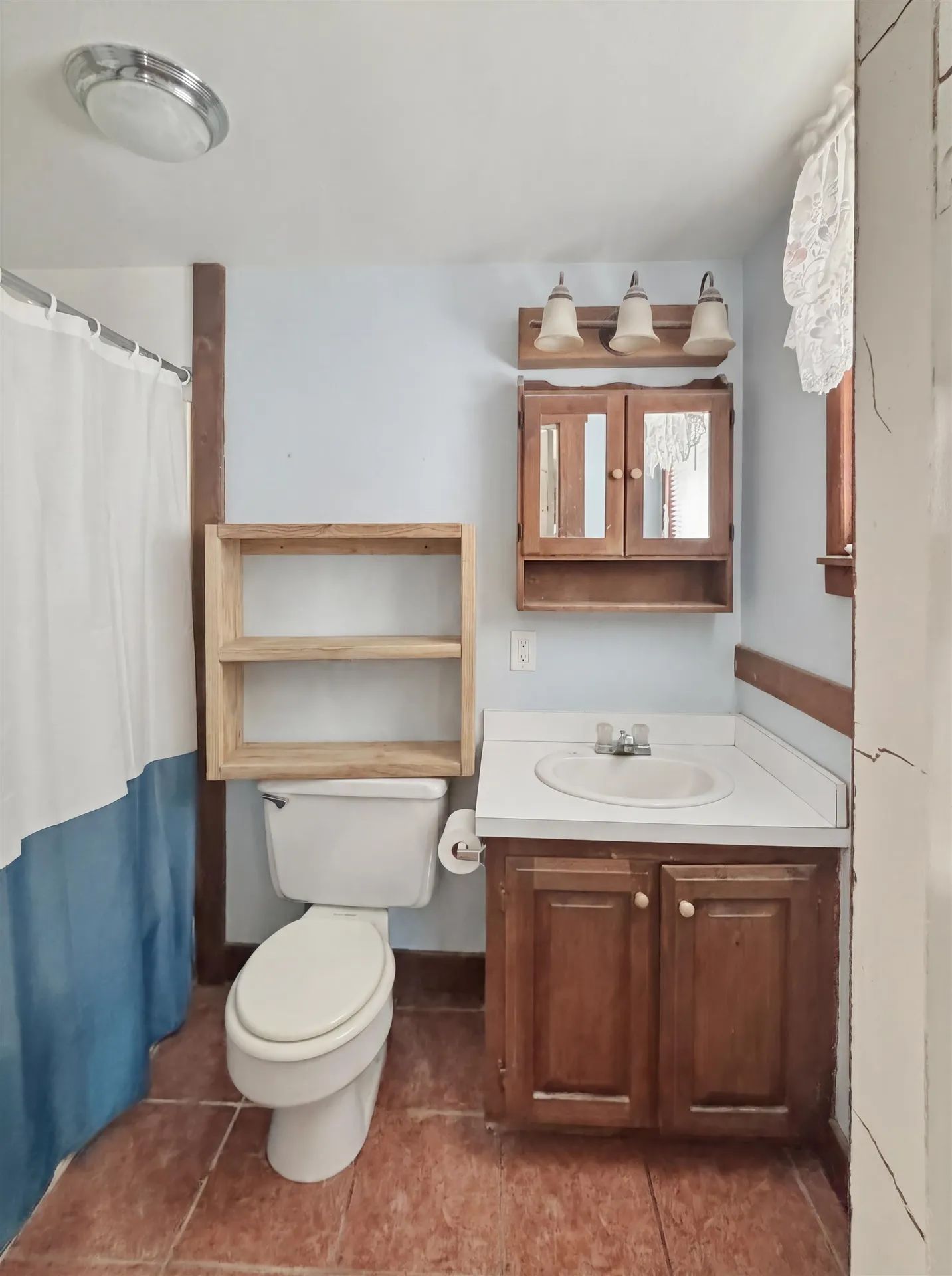 808 Grove Street Manchester NH 03103