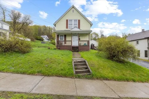 71 Beckley Street Barre City VT 05641