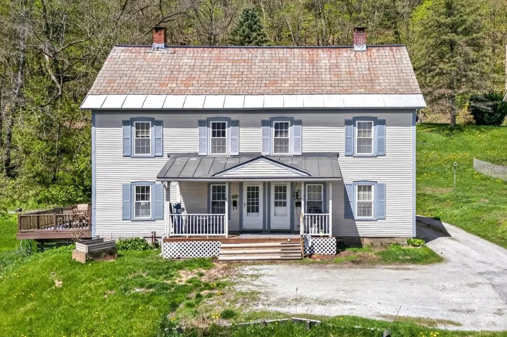 9-11 Mcgarry Street Proctor VT 05765
