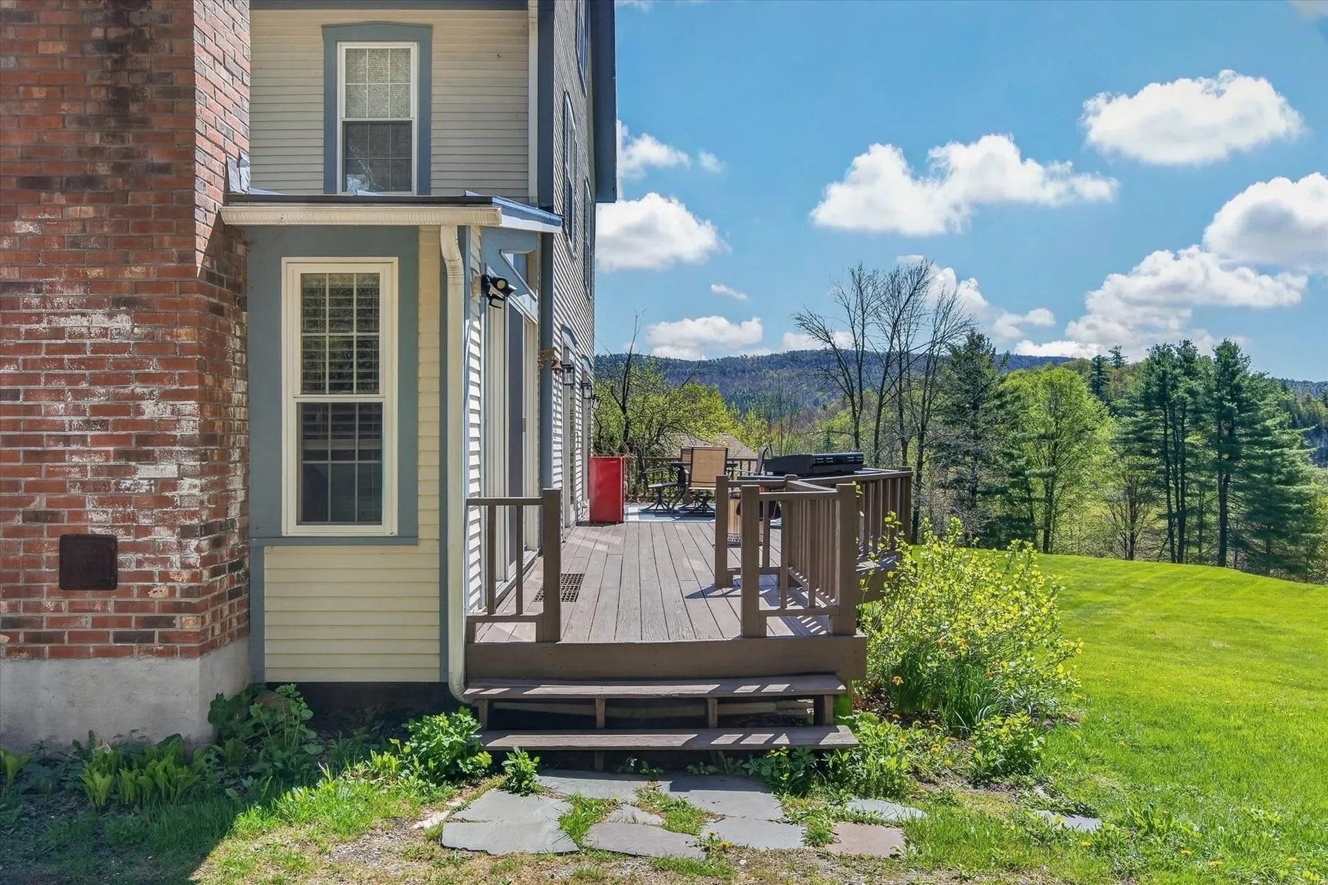 9-11 Mcgarry Street Proctor VT 05765