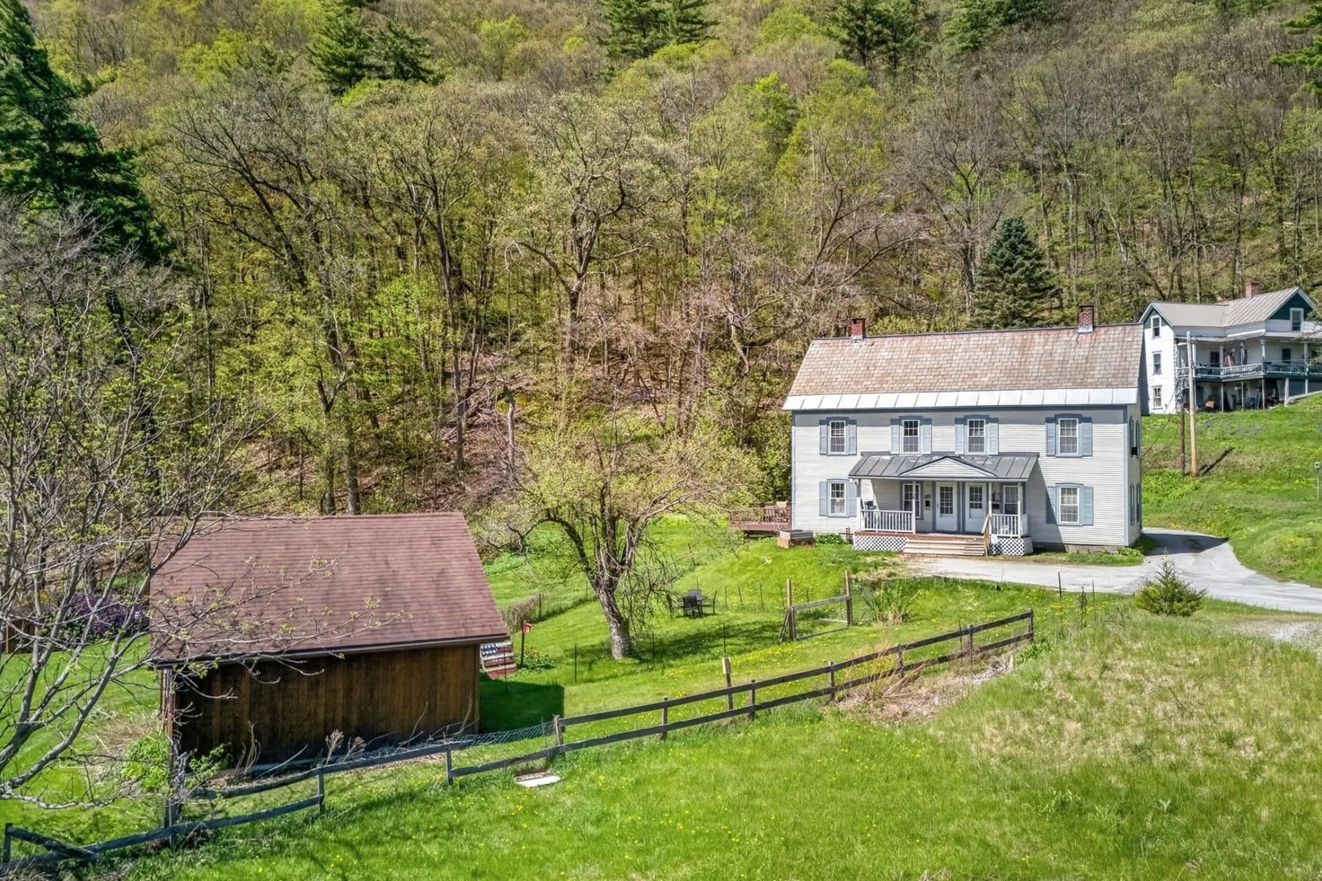 9-11 Mcgarry Street Proctor VT 05765