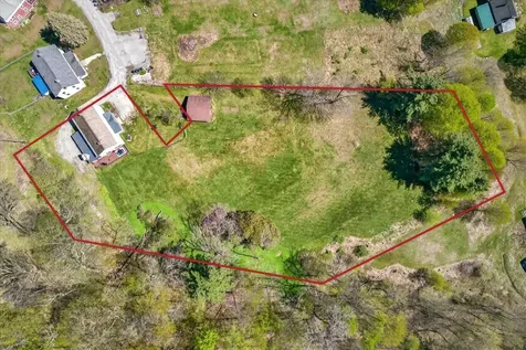 9-11 Mcgarry Street Proctor VT 05765