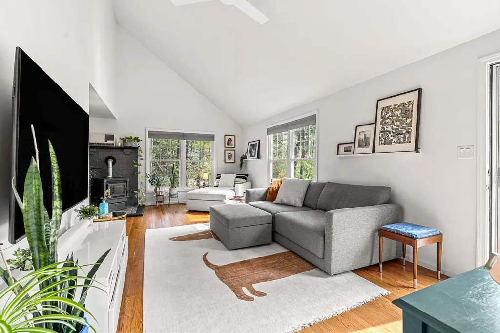 25 Great Hill Drive Newmarket NH 03857