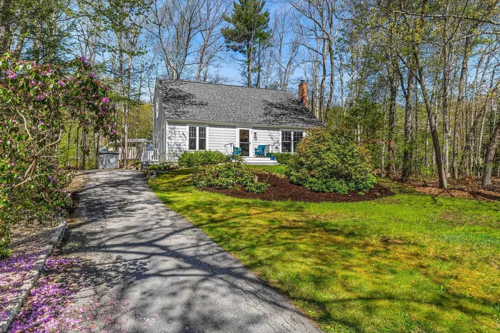 25 Great Hill Drive Newmarket NH 03857
