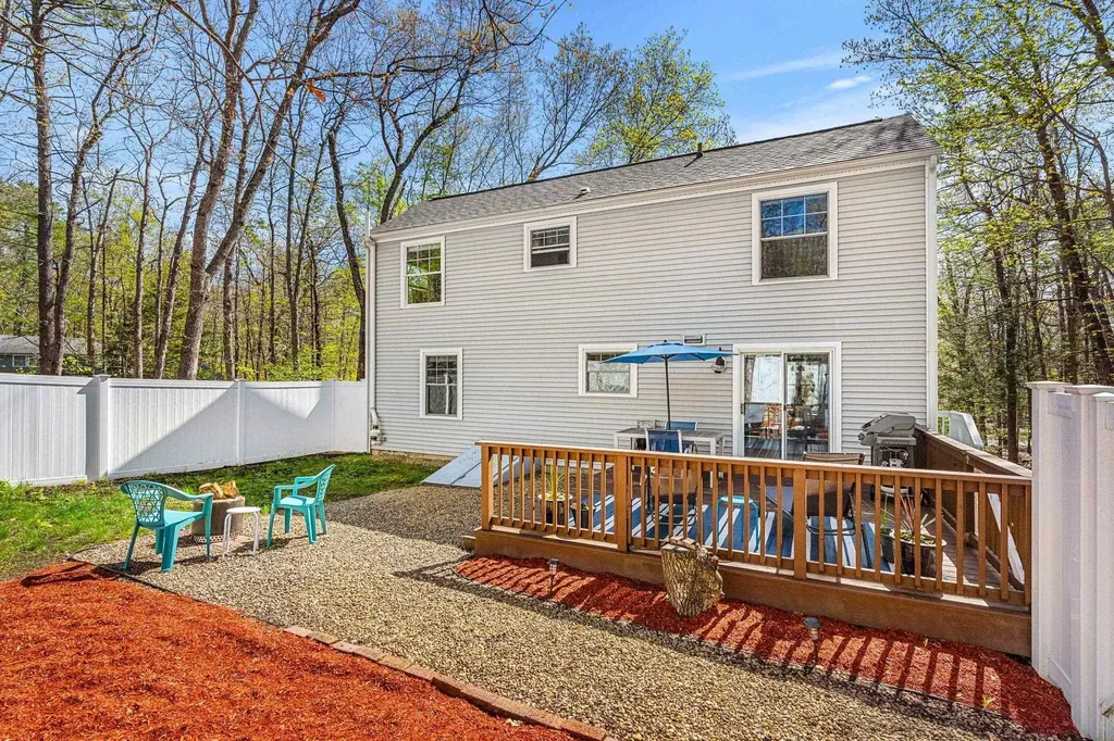 25 Great Hill Drive Newmarket NH 03857