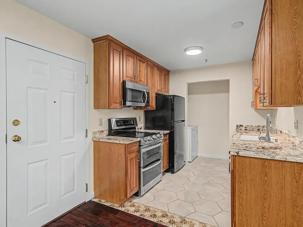 249 Hildred Drive Burlington VT 05401