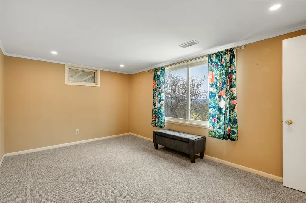 219 Towne Hill Road Montpelier VT 05602