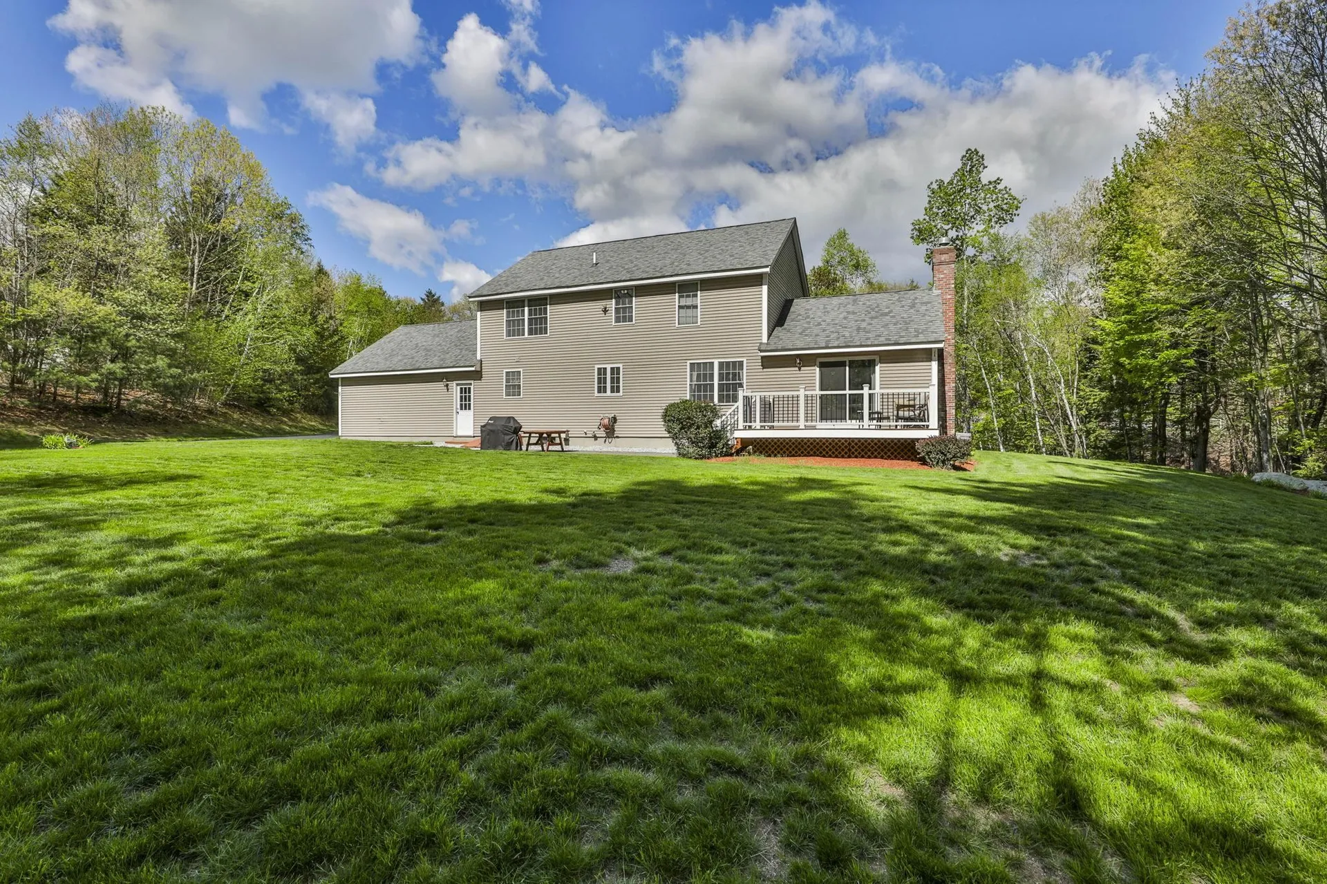 123 Noons Quarry Road Milford NH 03055