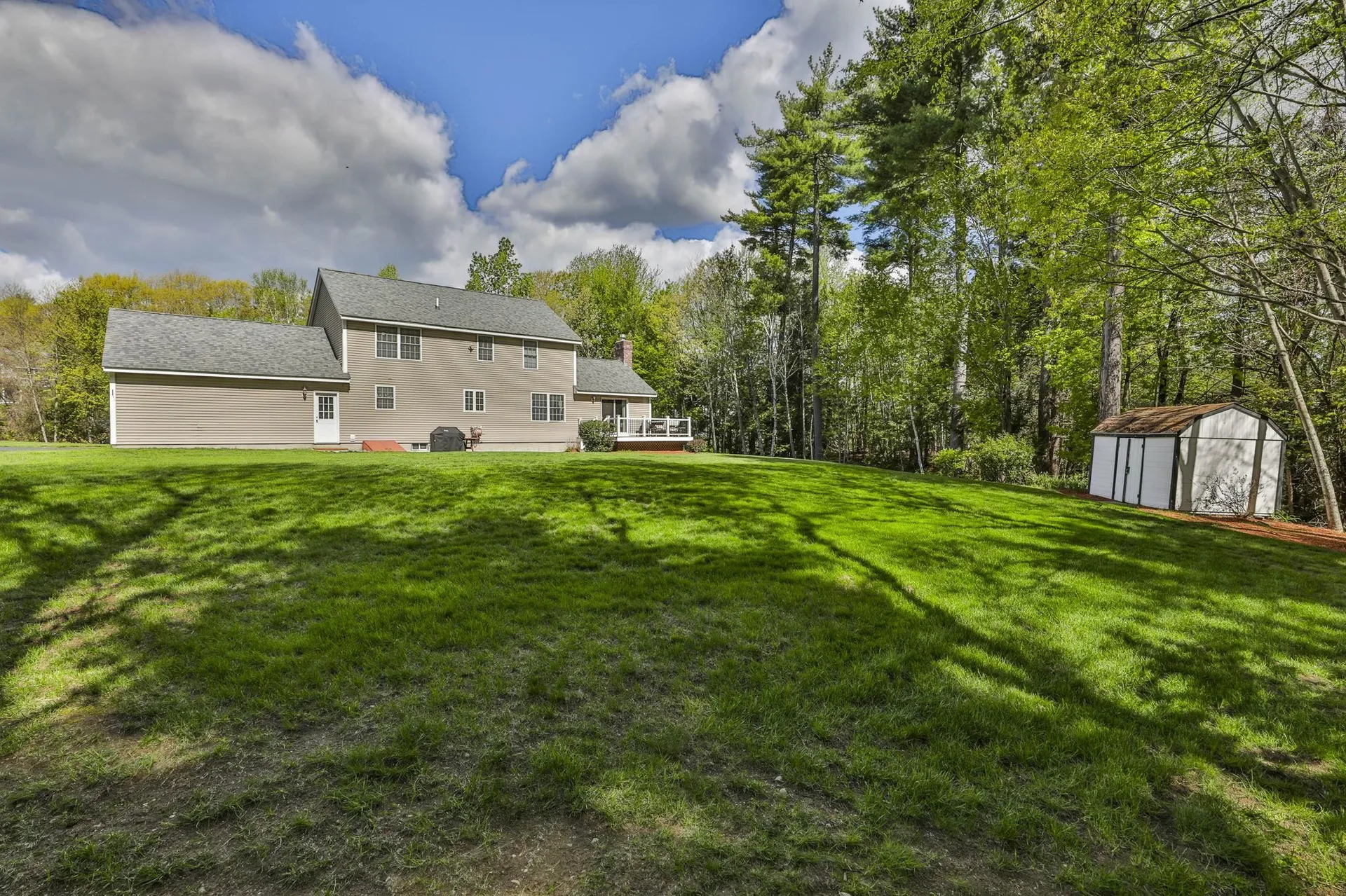 123 Noons Quarry Road Milford NH 03055
