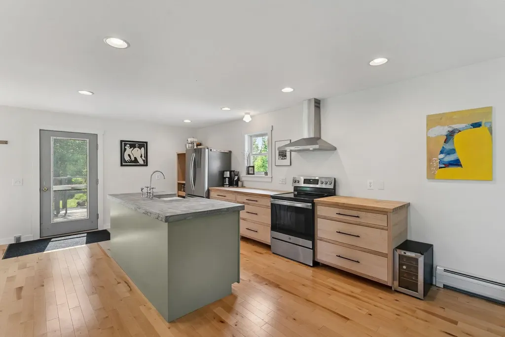 1152 Hopkins Hill Road Hardwick VT 05843