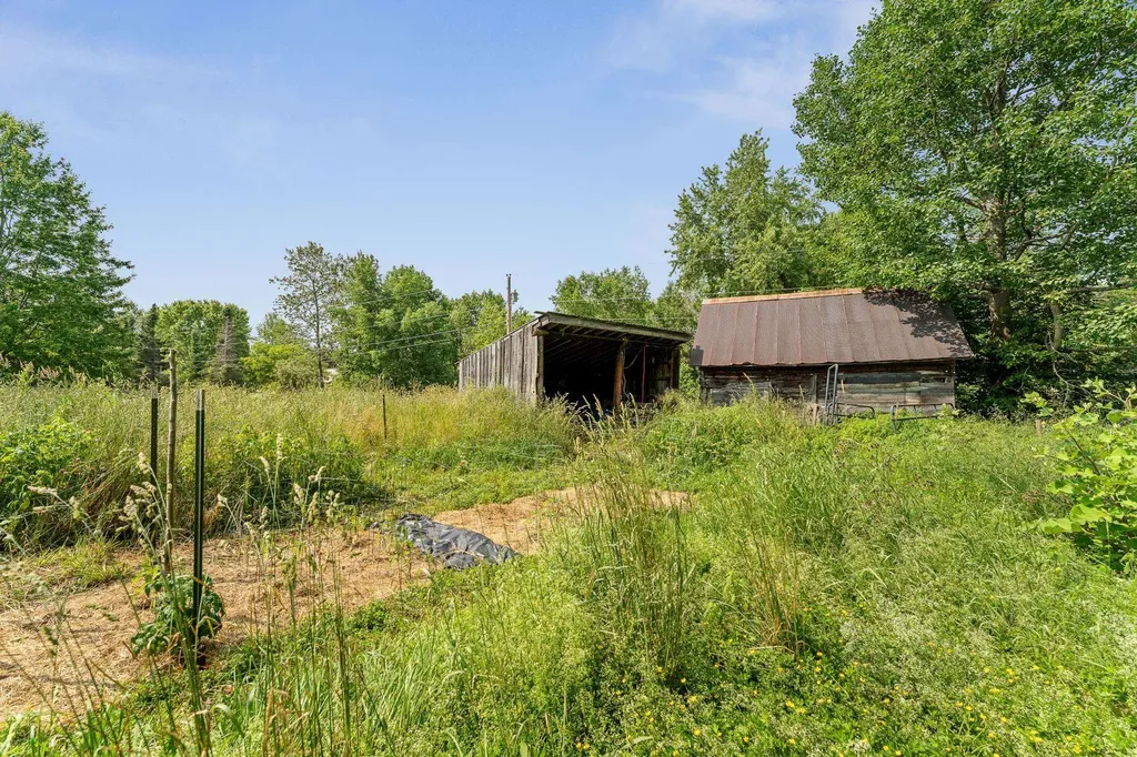 1152 Hopkins Hill Road Hardwick VT 05843