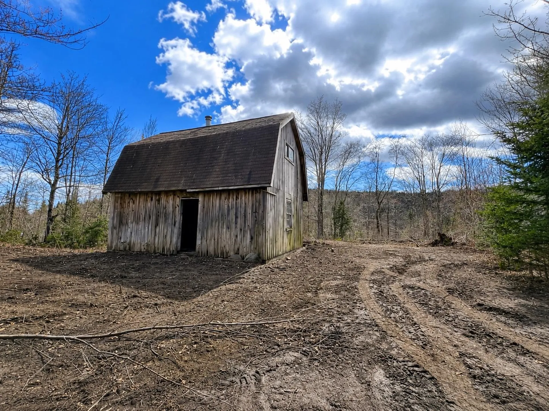 2900 Old Duck Pond Road Sheffield VT 05866