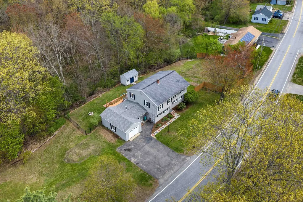 80 Stackpole Road Somersworth NH 03878