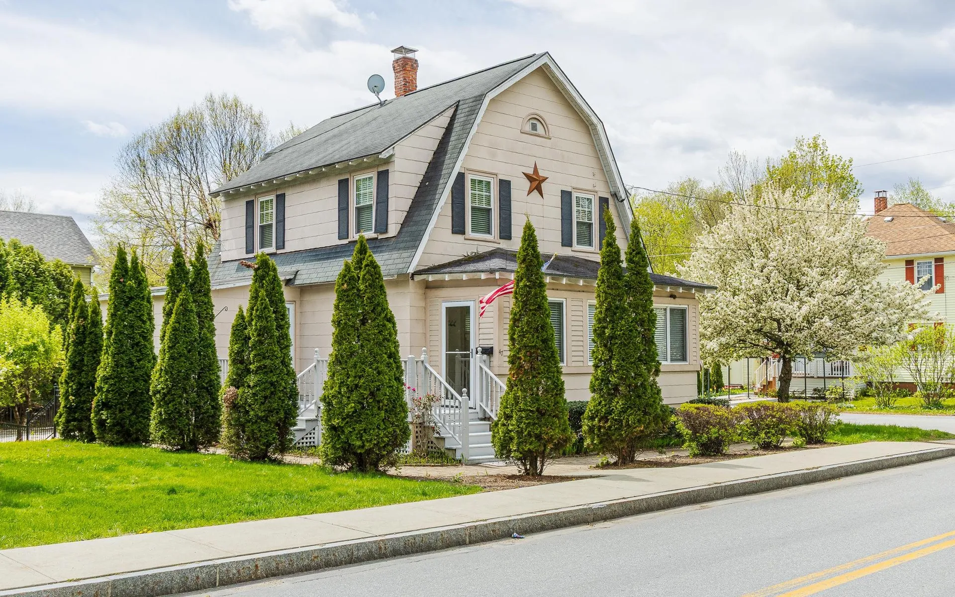 47 Baker Street Keene NH 03431