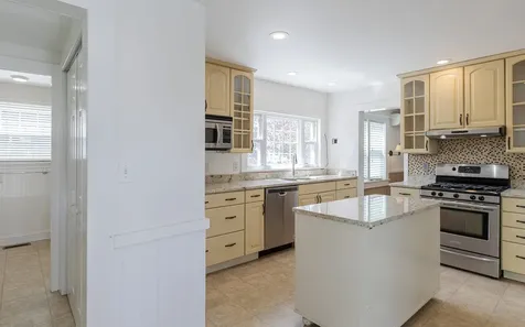 47 Baker Street Keene NH 03431