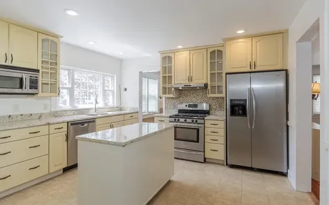 47 Baker Street Keene NH 03431