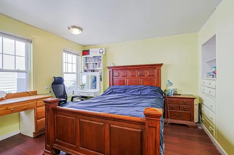 15 Harvard Street Nashua NH 03060